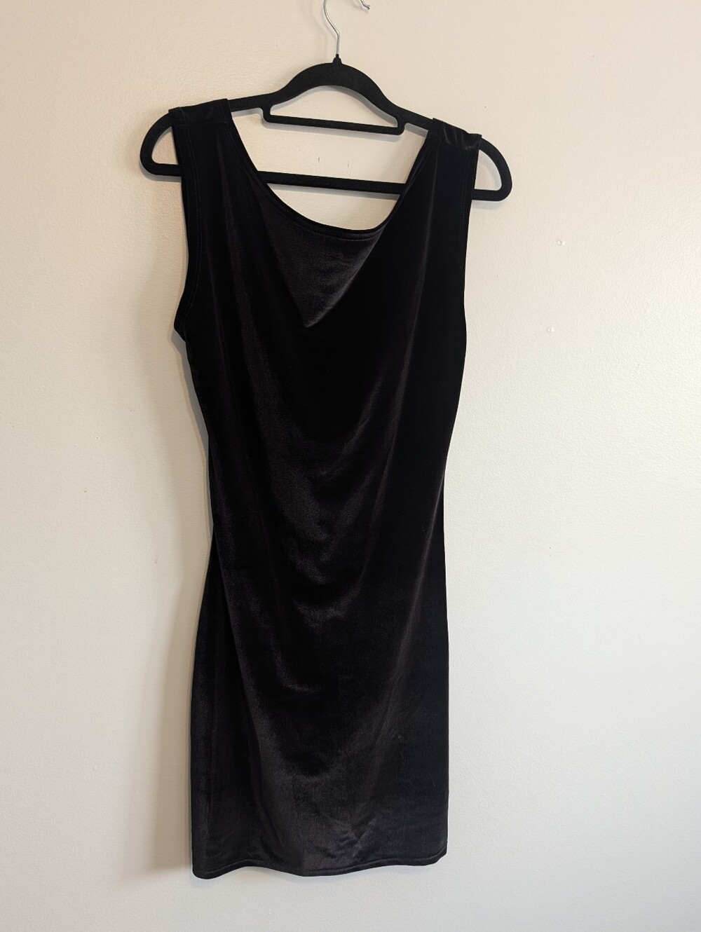 NWT Zara Black Velvet Mini Dress Low Back L